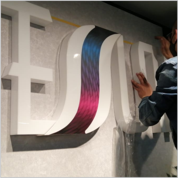 LETRAS EN ACRILICO