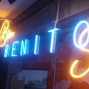 avisos en neon led bogota