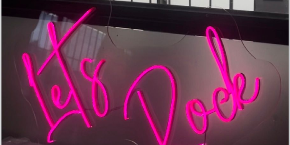 letreros en neon flex - avisos neon flex - letreros neon led